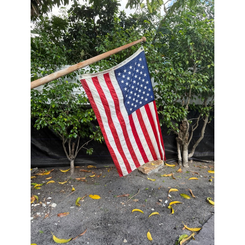 Vintage 50 Star Taylor Made Product American Flag w Wooden Pole Red White blue